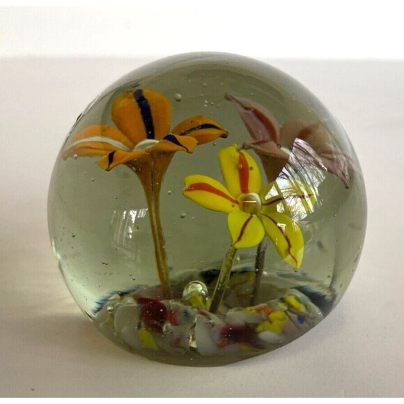 Murano Art Glass Paperweight Star Gazer Lily - Picture 4 of 13